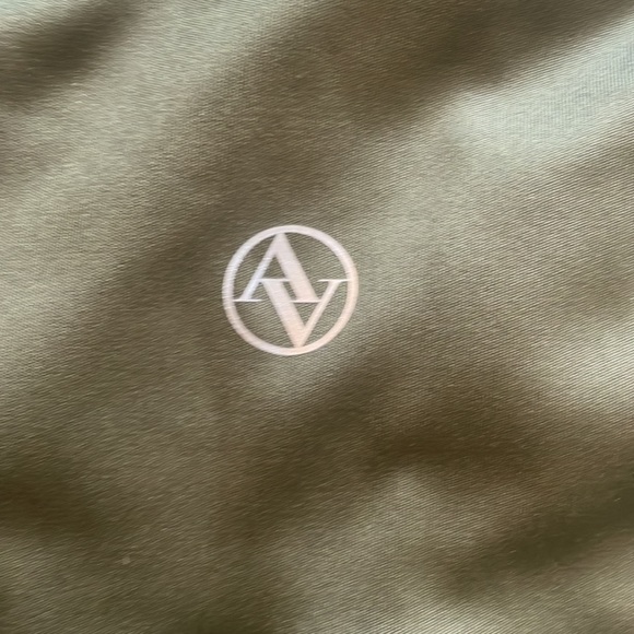 Adrienne Vittadini Olive Green Athletic Leggings - Picture 6 of 8